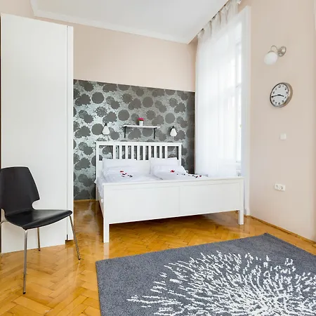 Bpm-apartment Kiraly Apartment