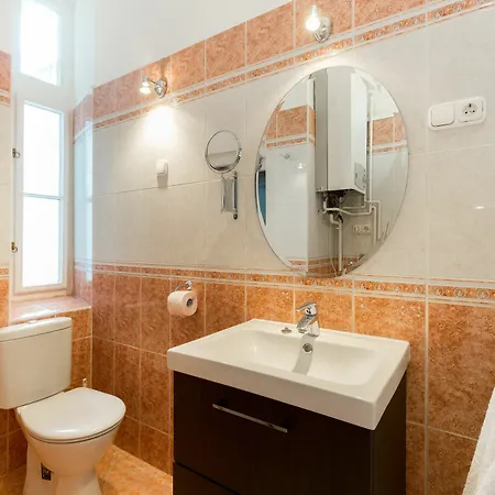 Bpm-apartment Kiraly