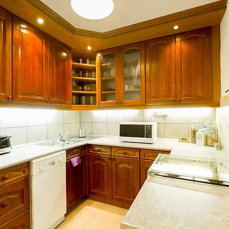 Apartment Bpm-apartment Kiraly *