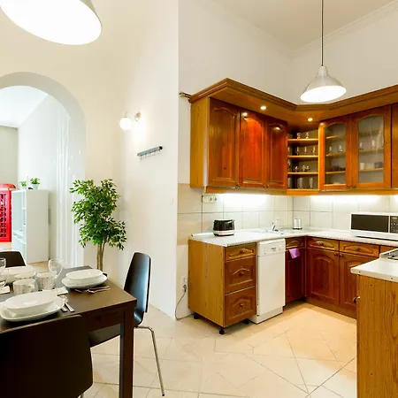 Bpm-apartment Kiraly * Budapest